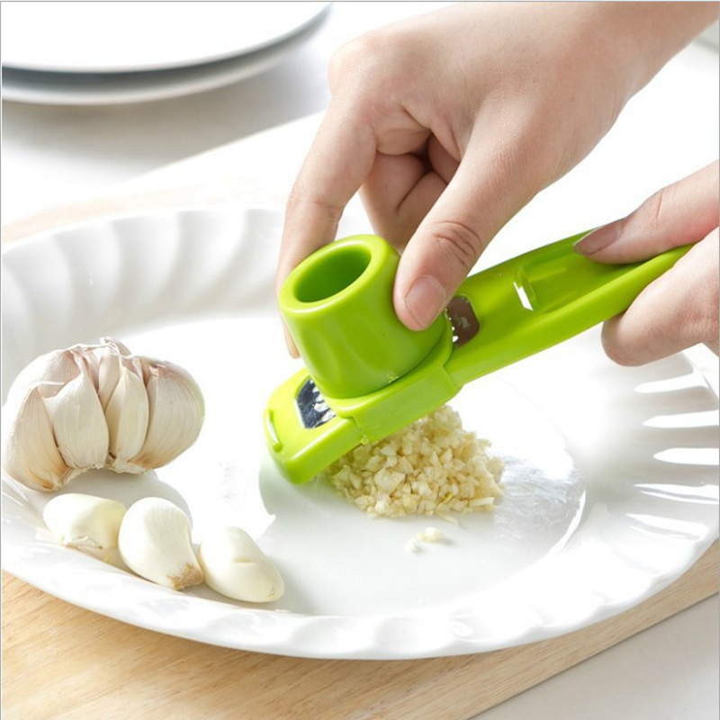 Kitchen Gadgets Green - 1 Packung Mini-Knoblauchmühle, kreative Knoblauchpresse für