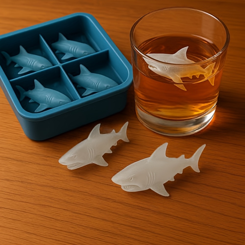 Kitchen Gadgets To Have - Haifisch-Silikon-Eiswürfelform mit 4 Fächern, Antihaft-Eisform für