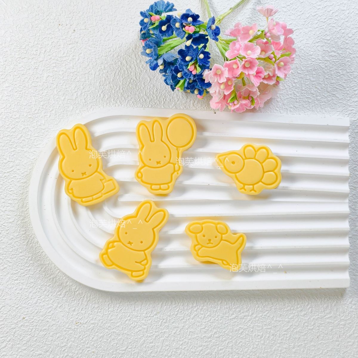 Niedliche 3D-Presskeksform mit – Kitchen Handy Gadgets Bewertung und Preis