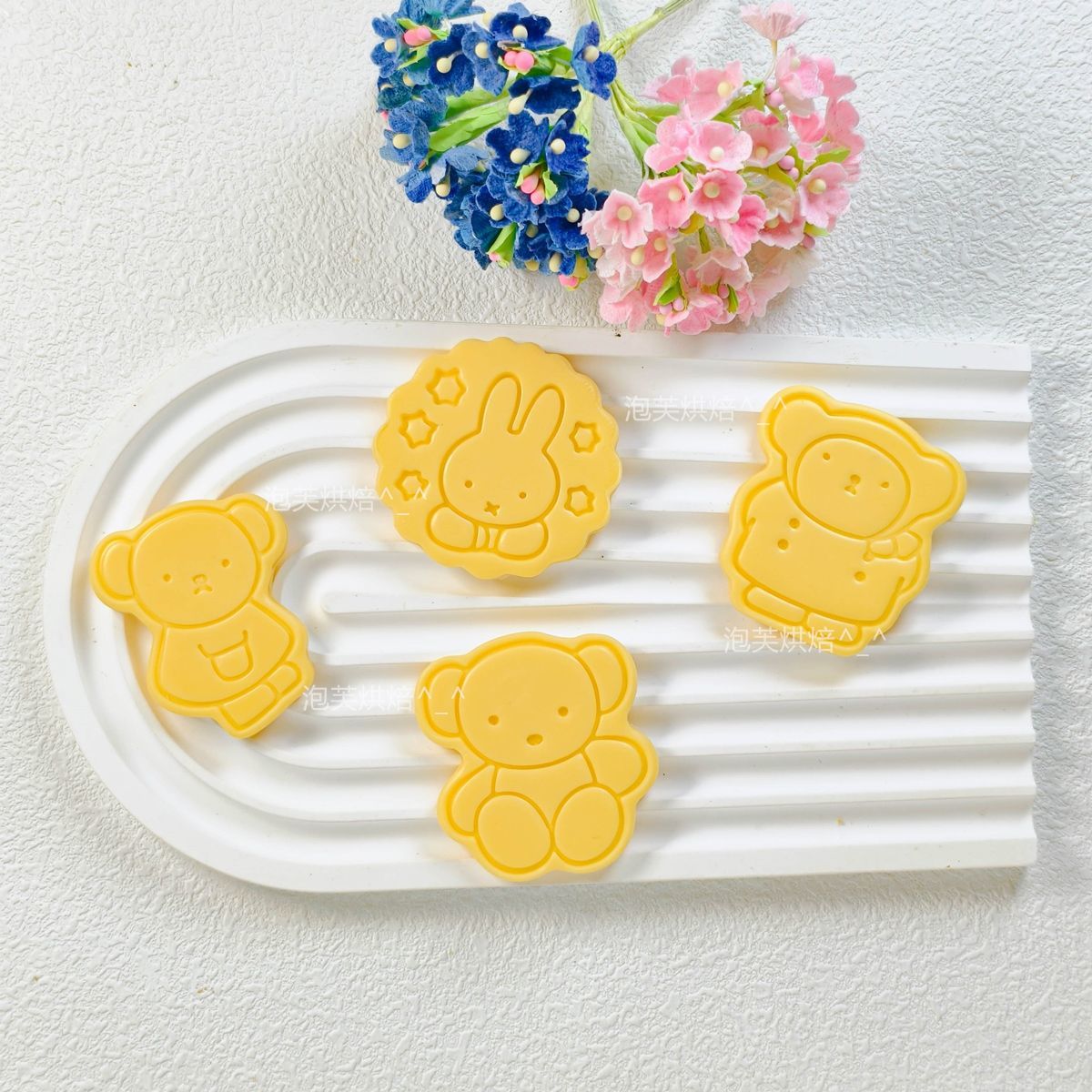 Niedliche 3D-Presskeksform mit – Kitchen Handy Gadgets Bewertung und Preis