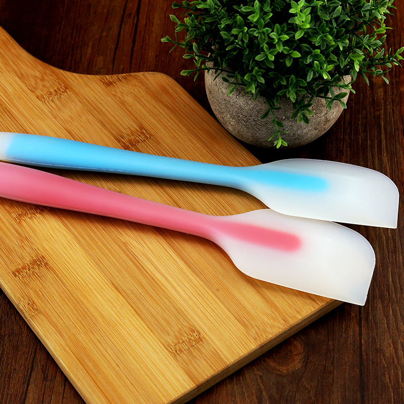 Flexibler Silikonschaber in 2  – Kitchen Gadgets To Have Bewertung und Preis